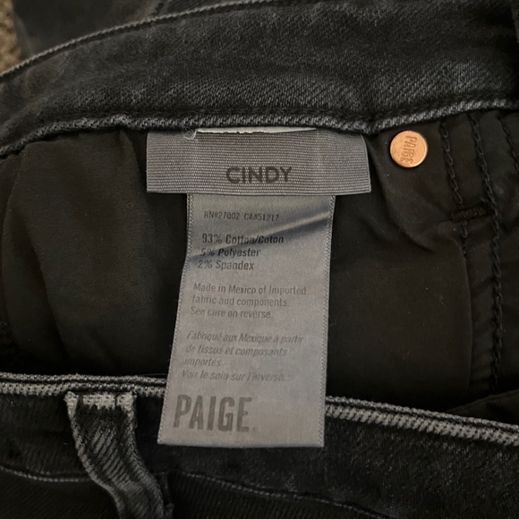 PAIGE Cindy Jean - Picture 4 of 7